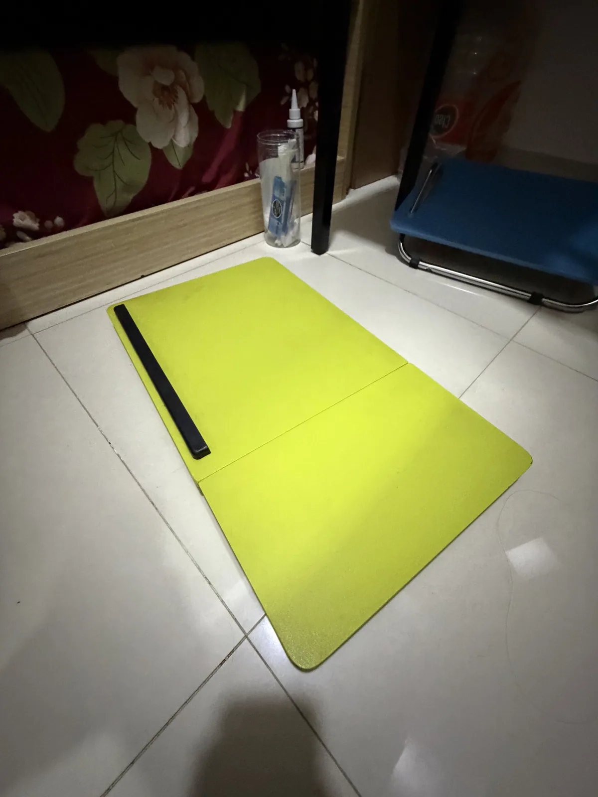 Meja Belajar Lipat