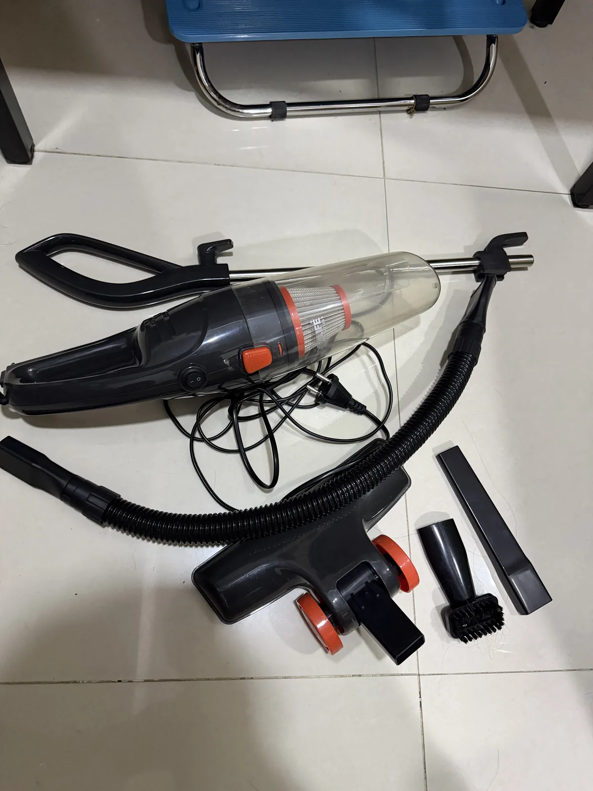 Vacuum Cleaner Tangan