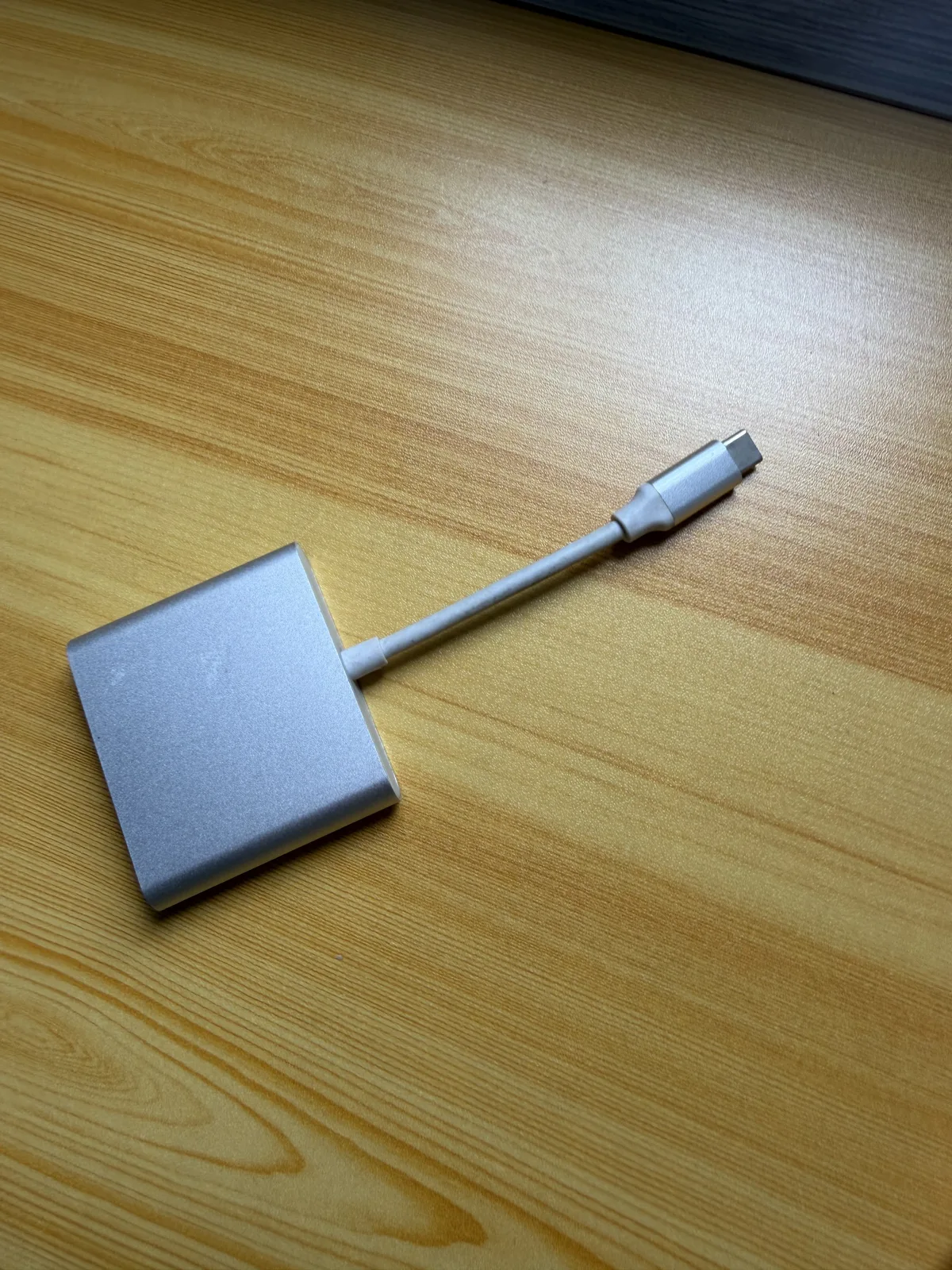 Adapter USB-C ke HDMI + USB 3.0