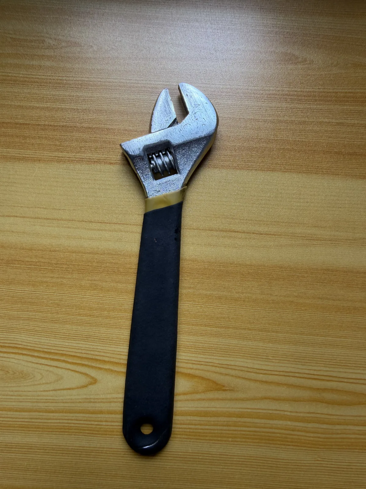 Kunci Inggris Adjustable